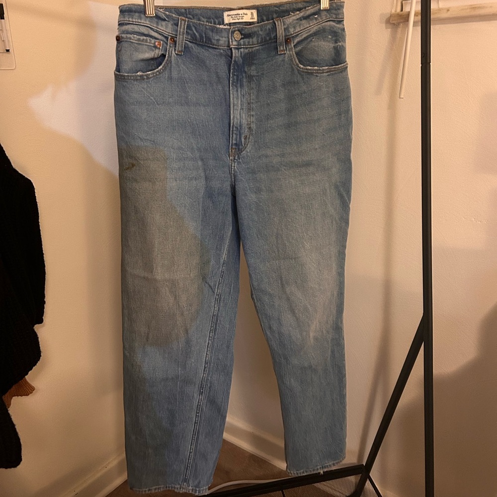 Abercrombie Ultra High Rise Straight Jean